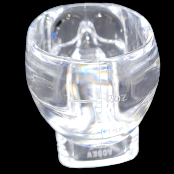 NEW 4"CRYSTAL HEAD" VODKA SKULL PLASTIC SHOT GLASSES - Picture 5 of 8